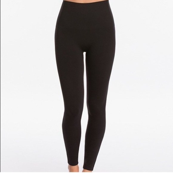 SPANX Look at Me Now Black Leggings Size Medium - Picture 2 of 6